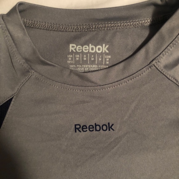 Boys Reebok Shirt - Picture 2 of 3